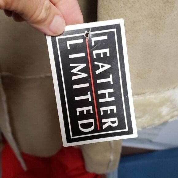 Leather limited coat  - Picture 5 of 7